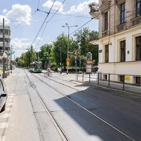 Apartment Poznan Old Town Strzelecka By Noclegi Renters ภายนอก รูปภาพ
